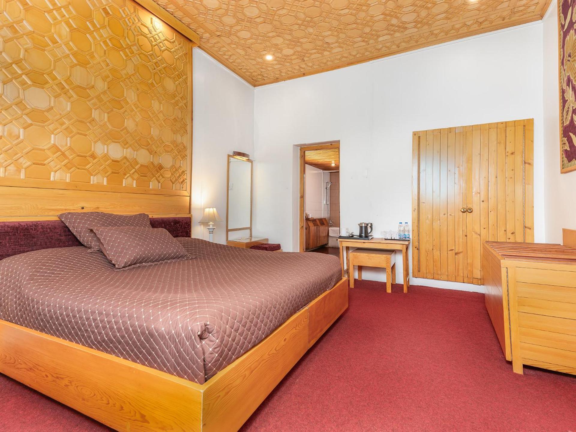 100m2 1 slaapkamer, 1 privé badkamer in Pahalgām Buitenkant foto
