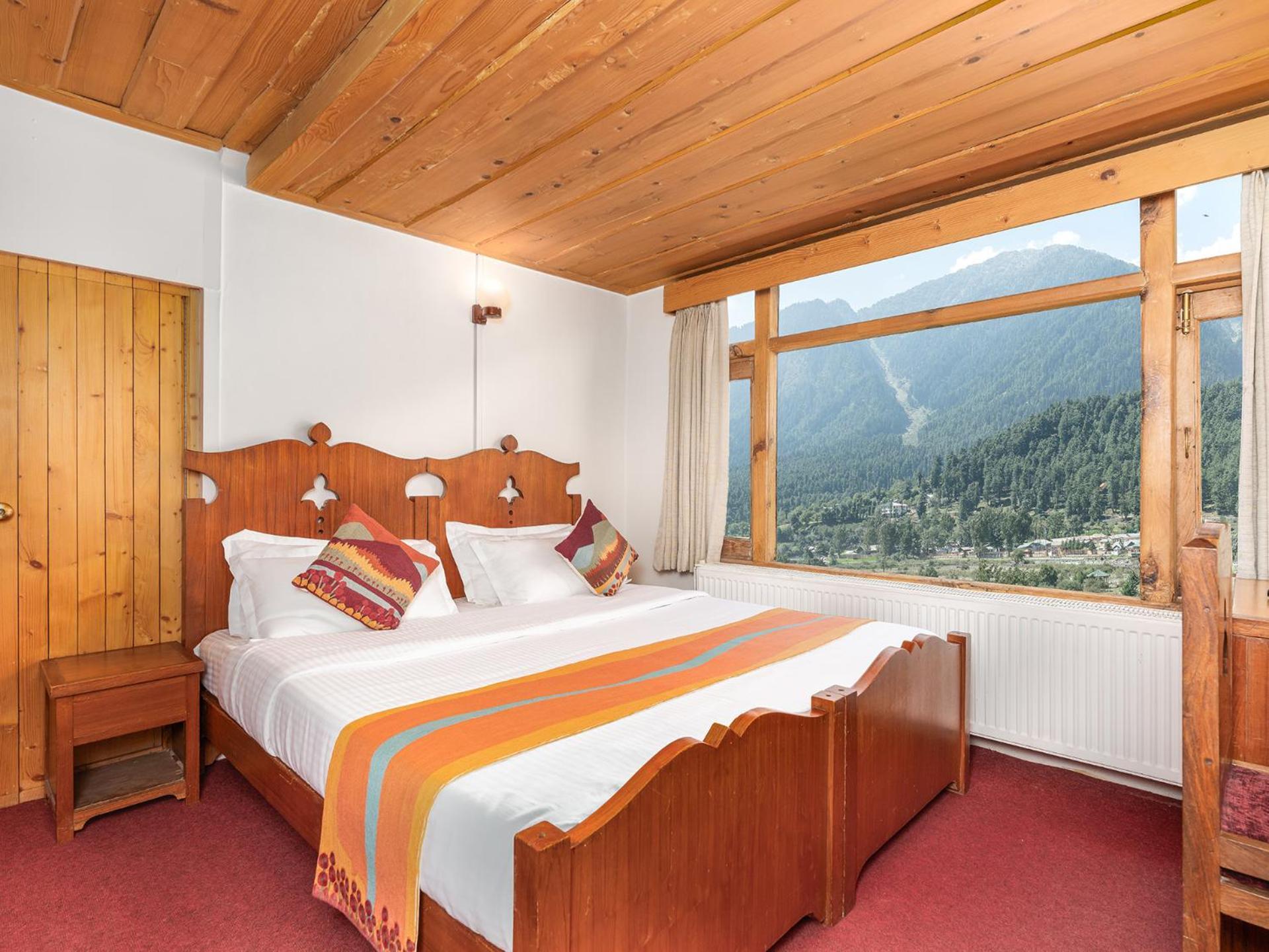 100m2 1 slaapkamer, 1 privé badkamer in Pahalgām Buitenkant foto